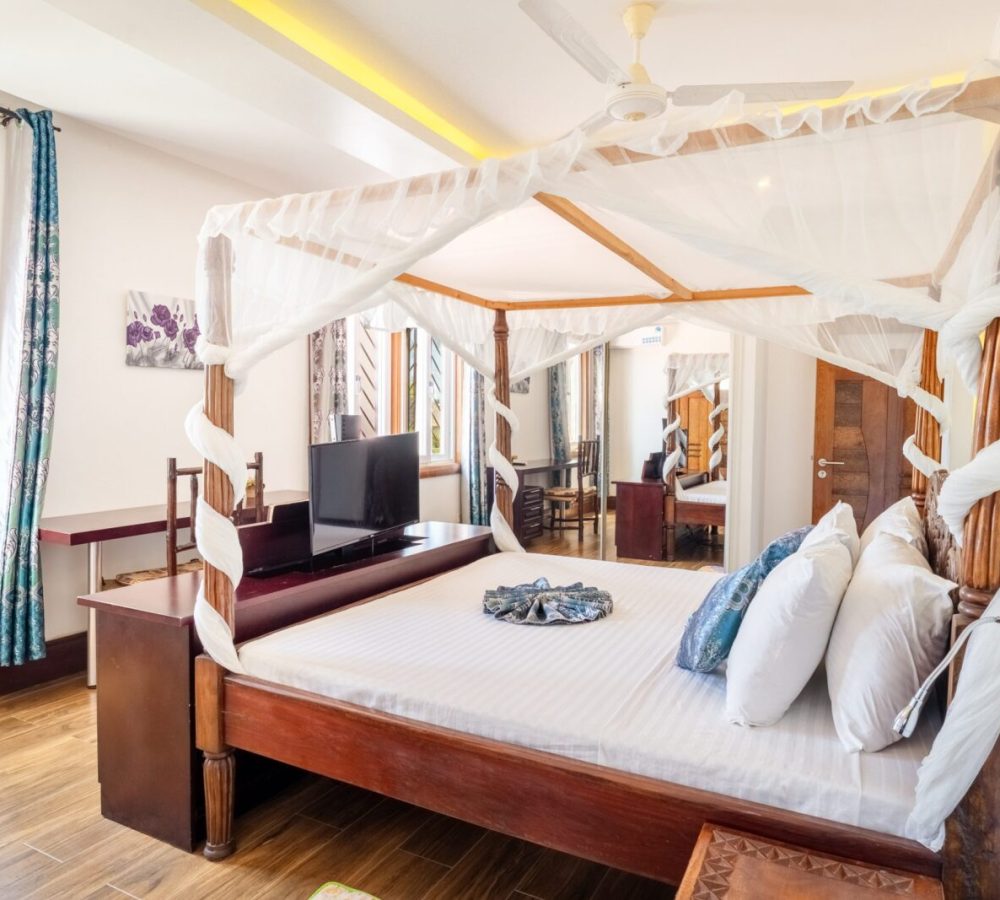 Queens Chateau HDR-20