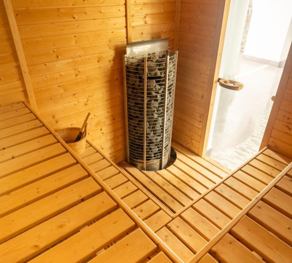 Queens Chateau HDR-77